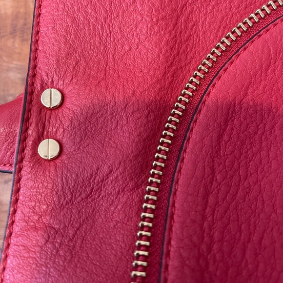 Aimee Kestenberg Gorgeous Coral Leather Handbag - Picture 9 of 11